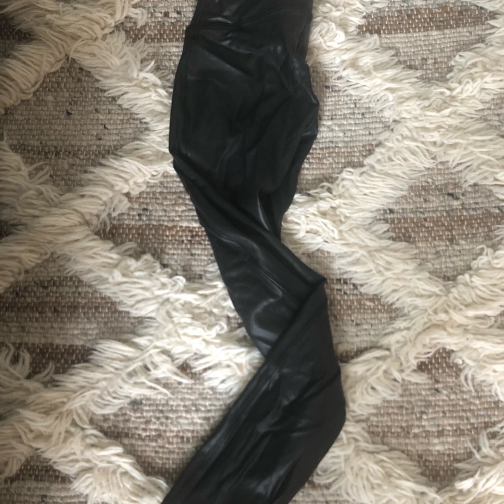 Spanx Faux Leather Leggings M